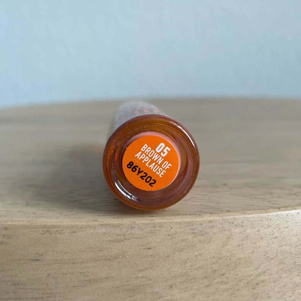 NYX High Pigment Lip Plumping Gloss in Brown of Applause